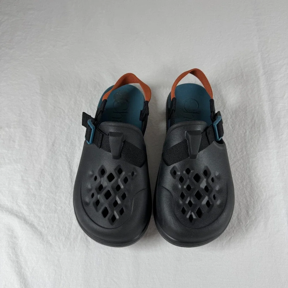 Chaco Kids' Size 4 Black Chillos Clogs JCH180360 Adjustable Straps Clogs